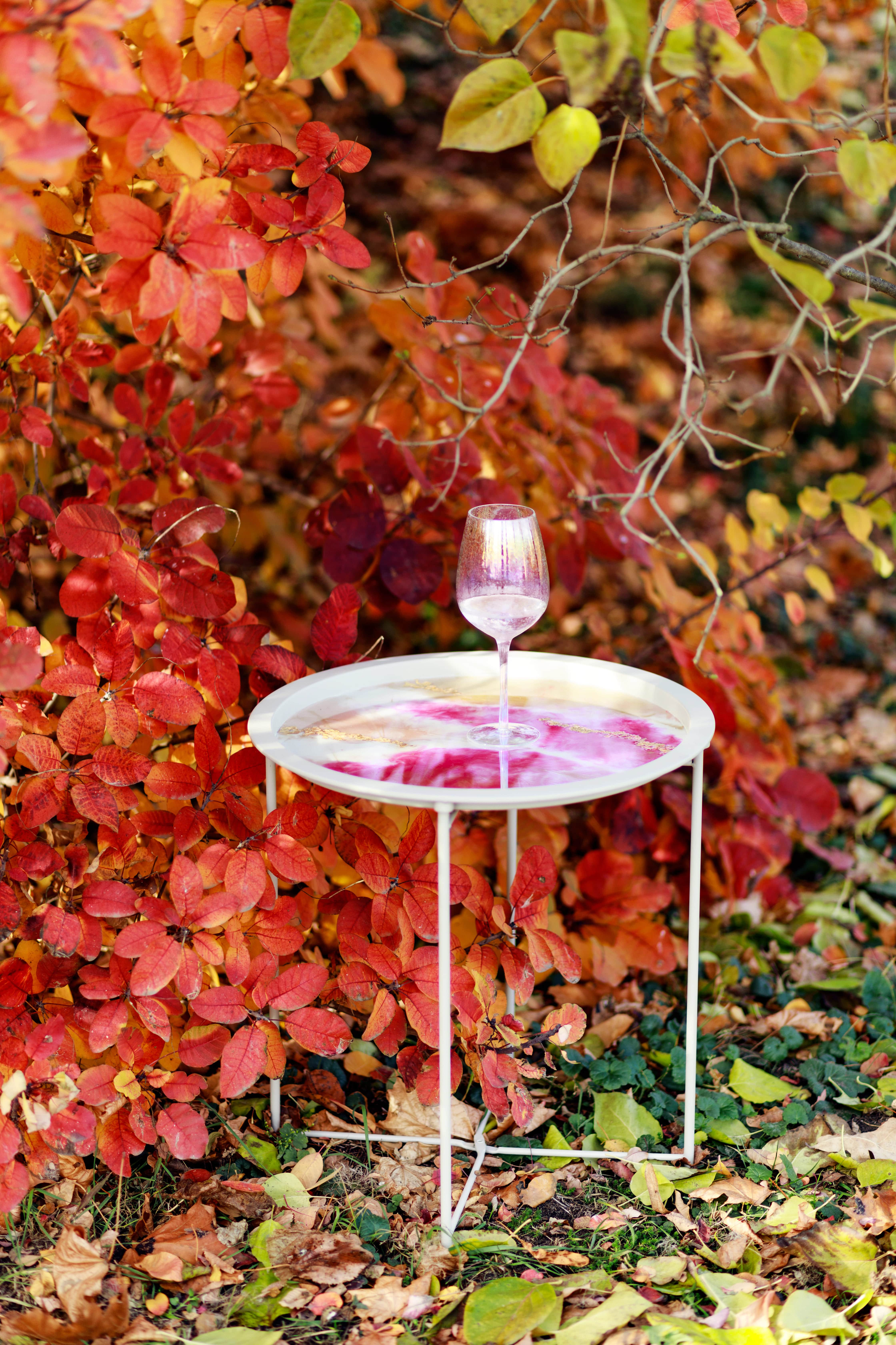 Epoxy resin table